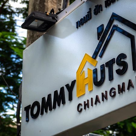 Tommy Huts Hotel Chiang Mai Exterior photo